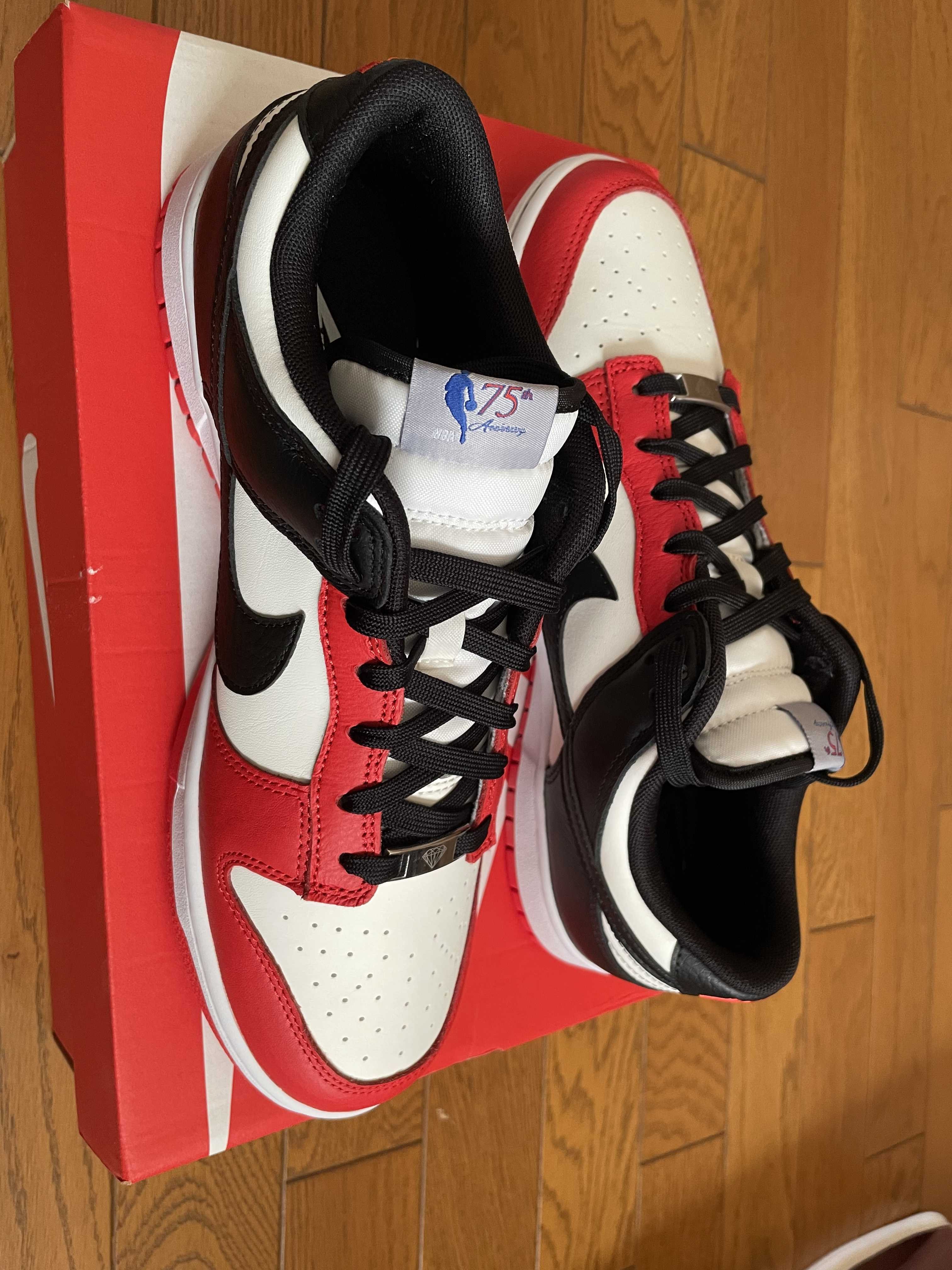 NBA × Nike Dunk Low EMB 75th Anniversary "Chicago Bulls"