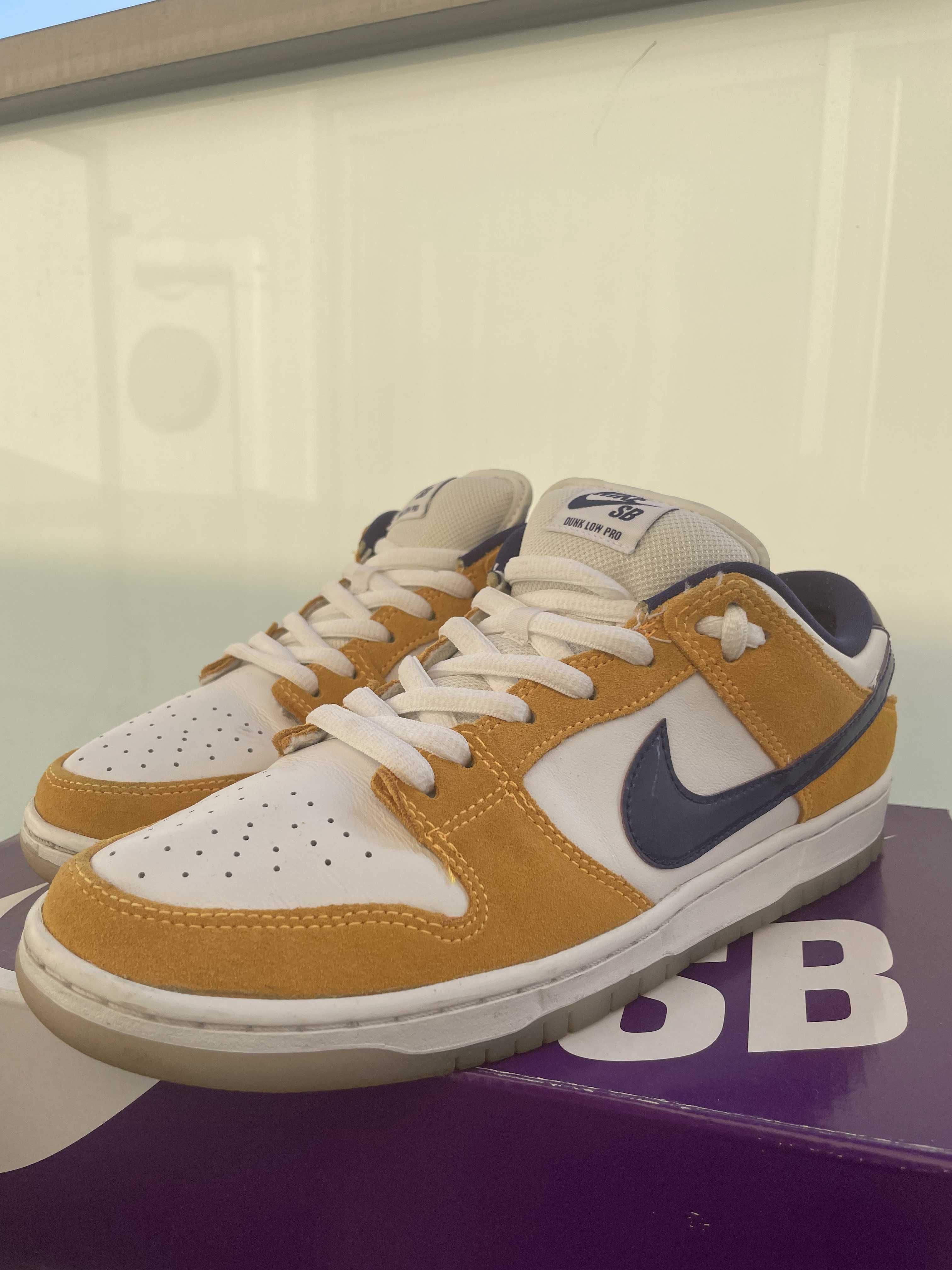 Nike SB Dunk Low "Laser Orange"