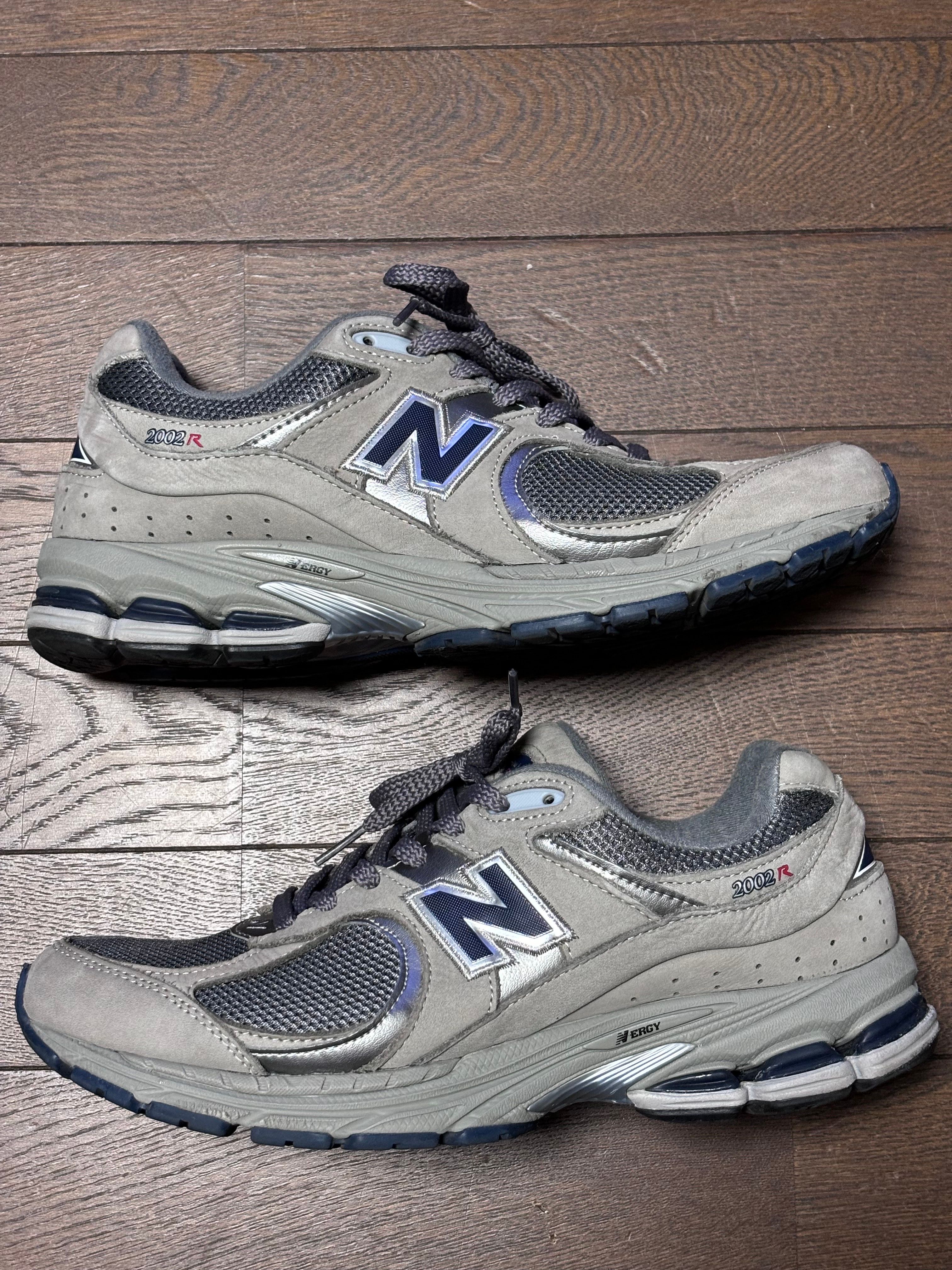 New Balance 2002R "Gray"