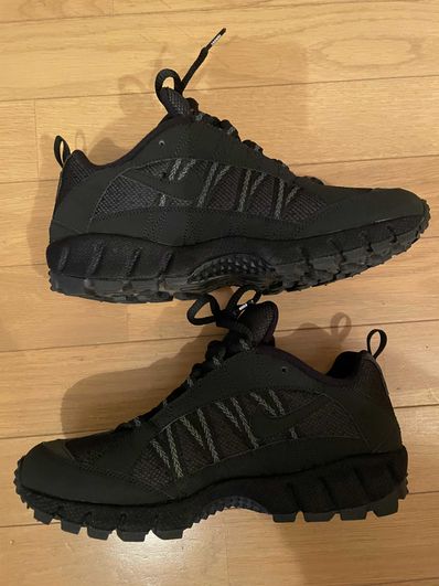 Supreme × Nike Air Humara "Black"