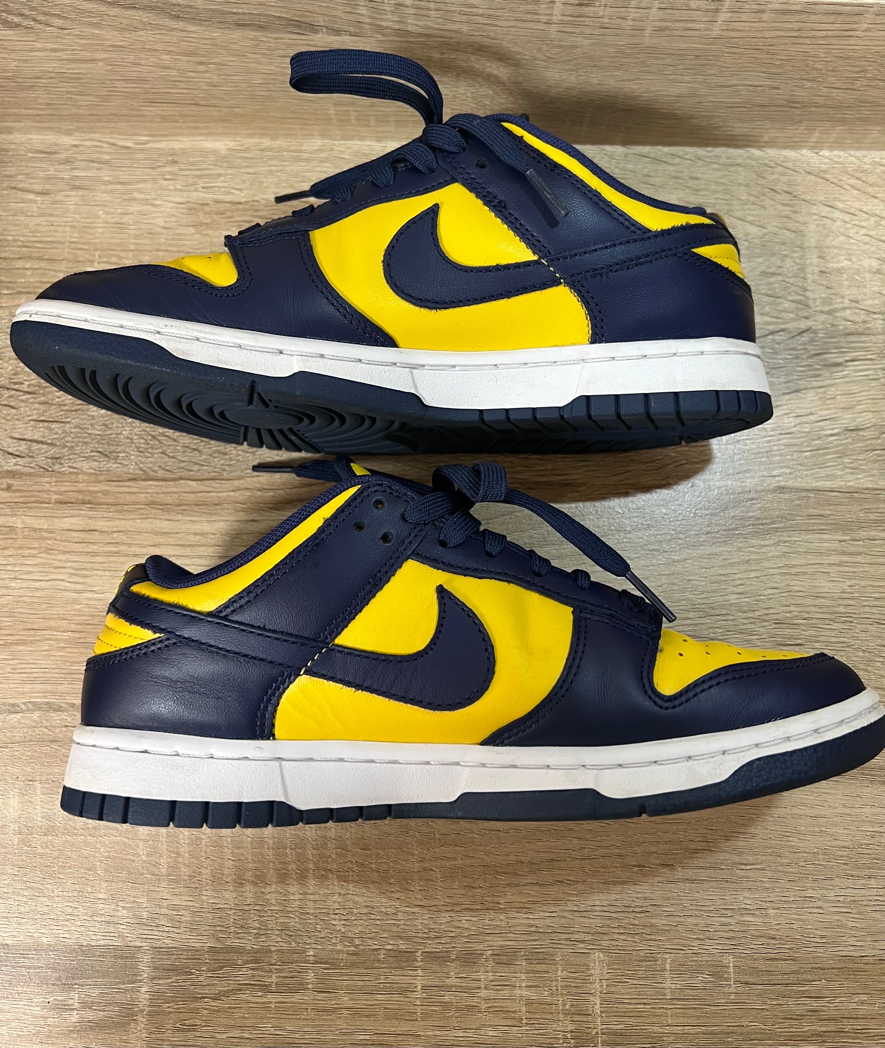 Nike Dunk Low "Michigan"