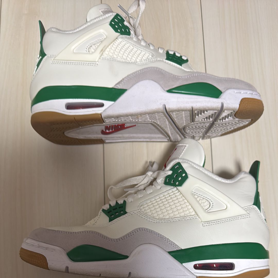 Nike SB × Air Jordan 4 Retro SP "Pine Green"