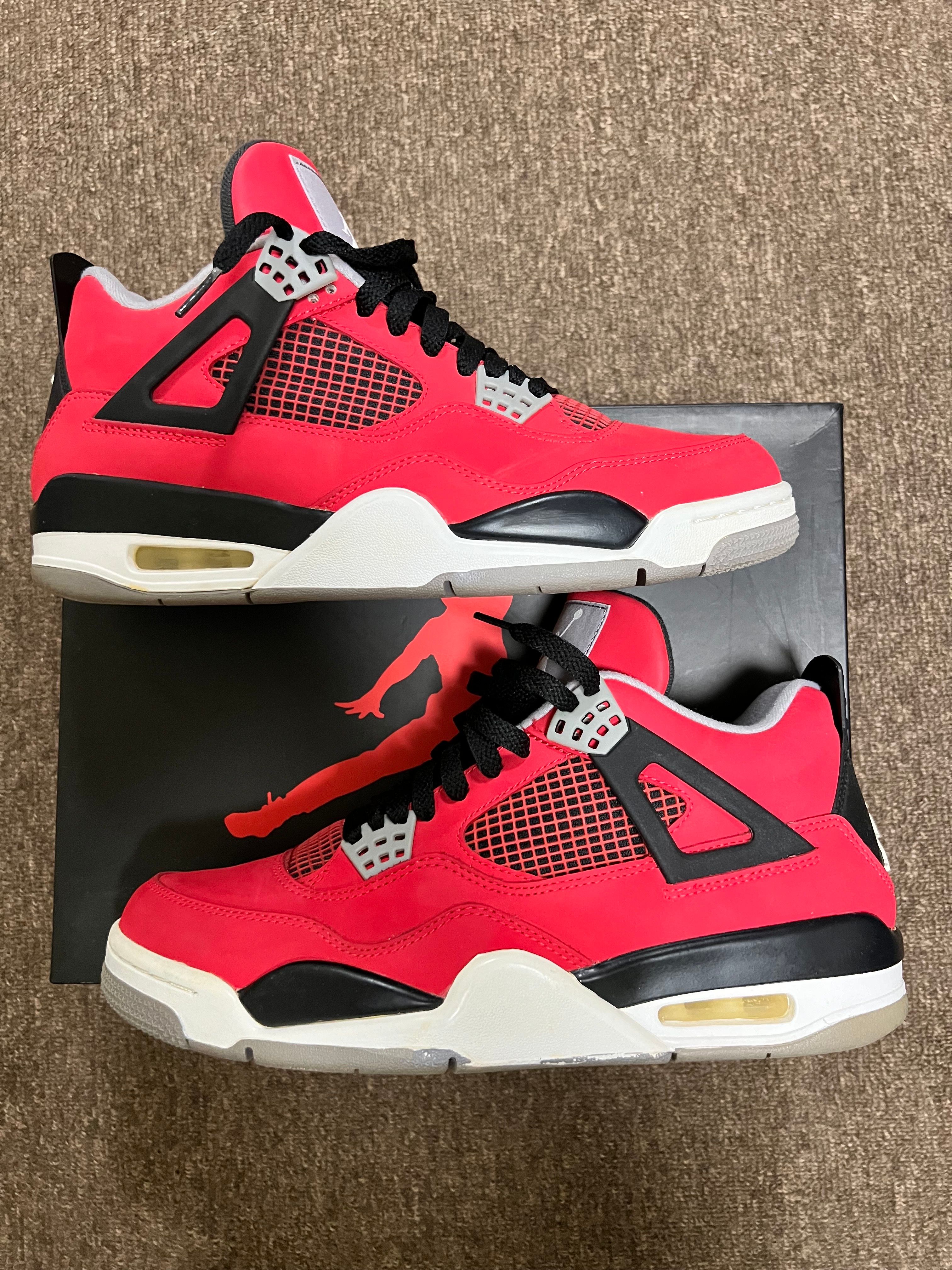 Nike Air Jordan 4 Retro "Toro Bravo"