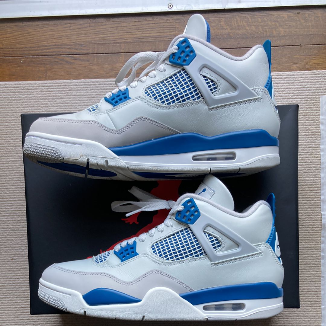 Nike Air Jordan 4 Retro "Industrial Blue"