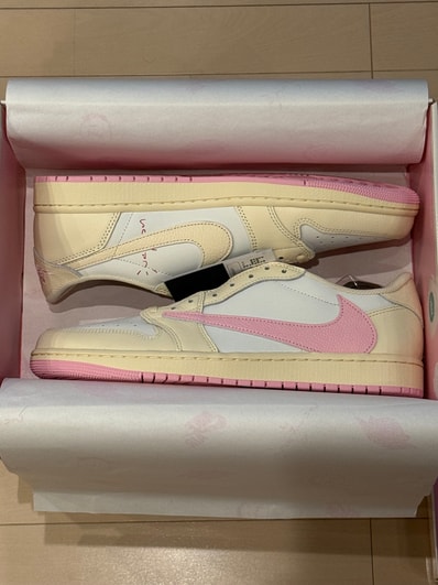 Travis Scott × Nike Air Jordan 1 Retro Low OG "Muslin/Shy Pink"