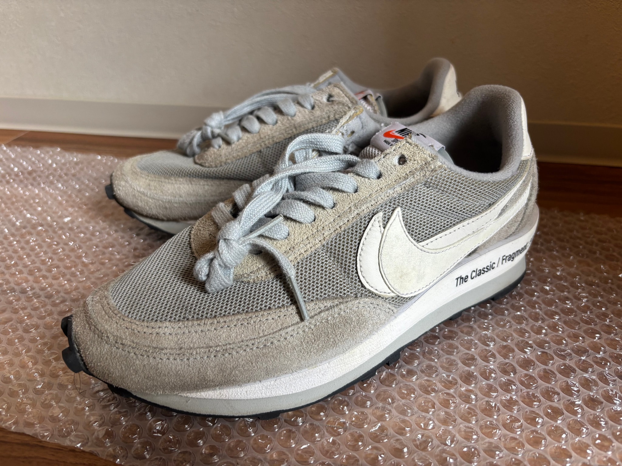 fragment design × sacai × Nike LD Waffle "Light Smoke Grey"