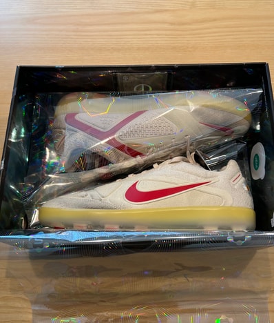 PEACEMINUSONE × Nike Cryoshot CTR360 "World Cup/South Korea/Natural/University Gold" / G-DRAGON
