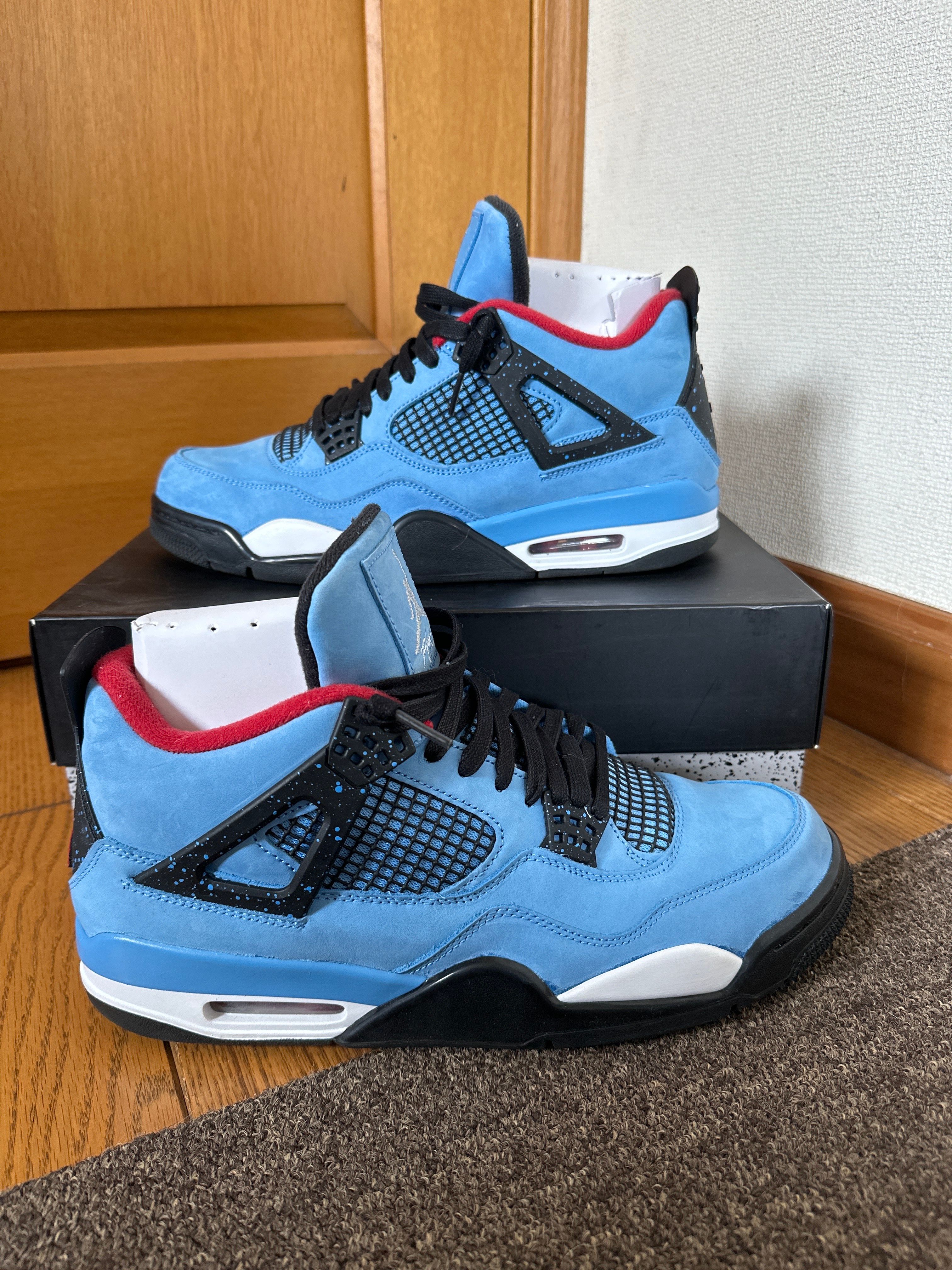 Travis Scott × Nike Air Jordan 4 Retro Cactus Jack "University Blue"