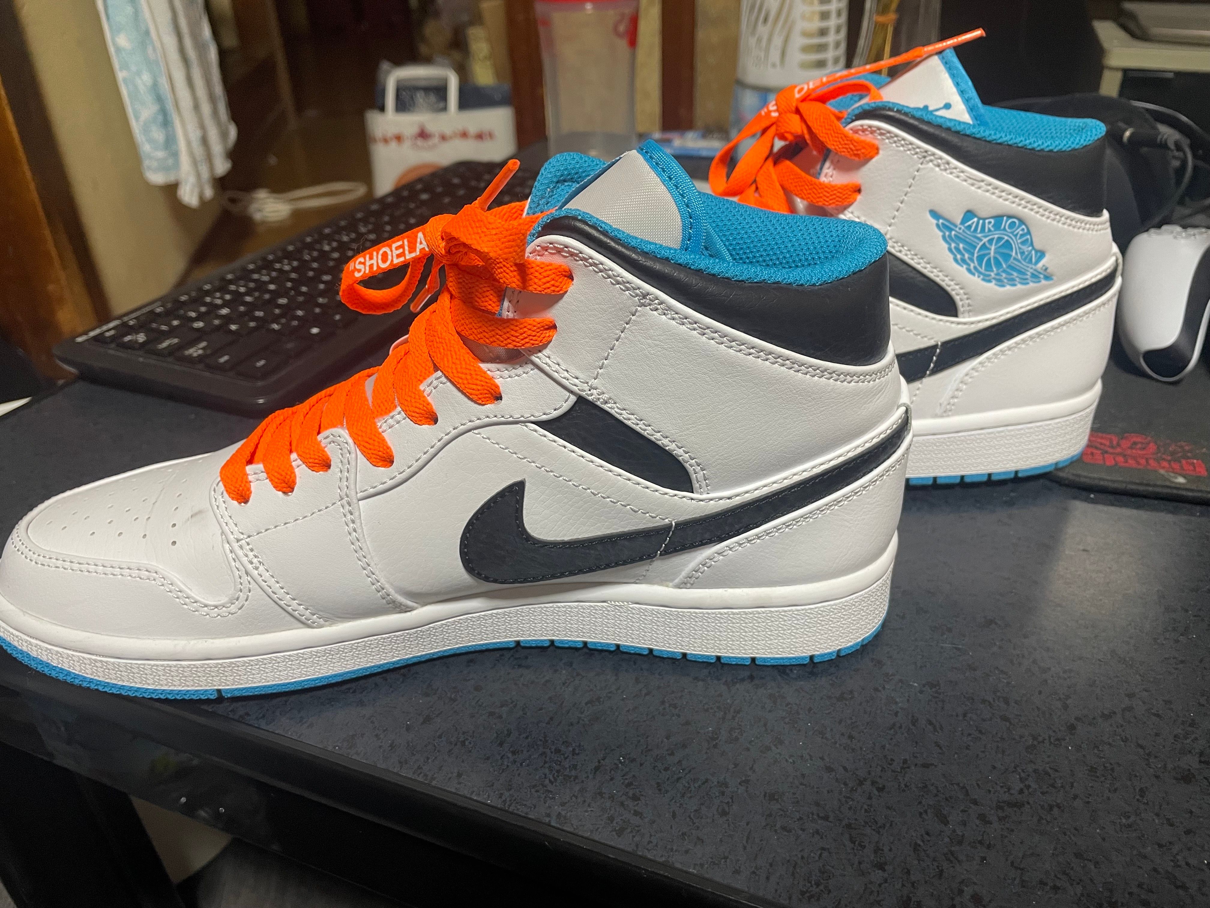 Nike Air Jordan 1 Mid "White/Laser blue"
