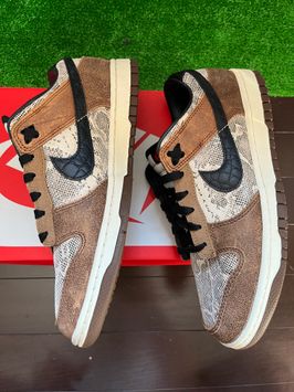 Nike Dunk Low PRM