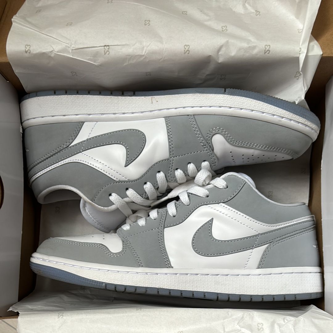 Nike Women's Air Jordan 1 Low "Wolf Grey"