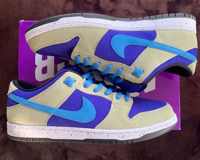 NIKE SB DUNK LOW
