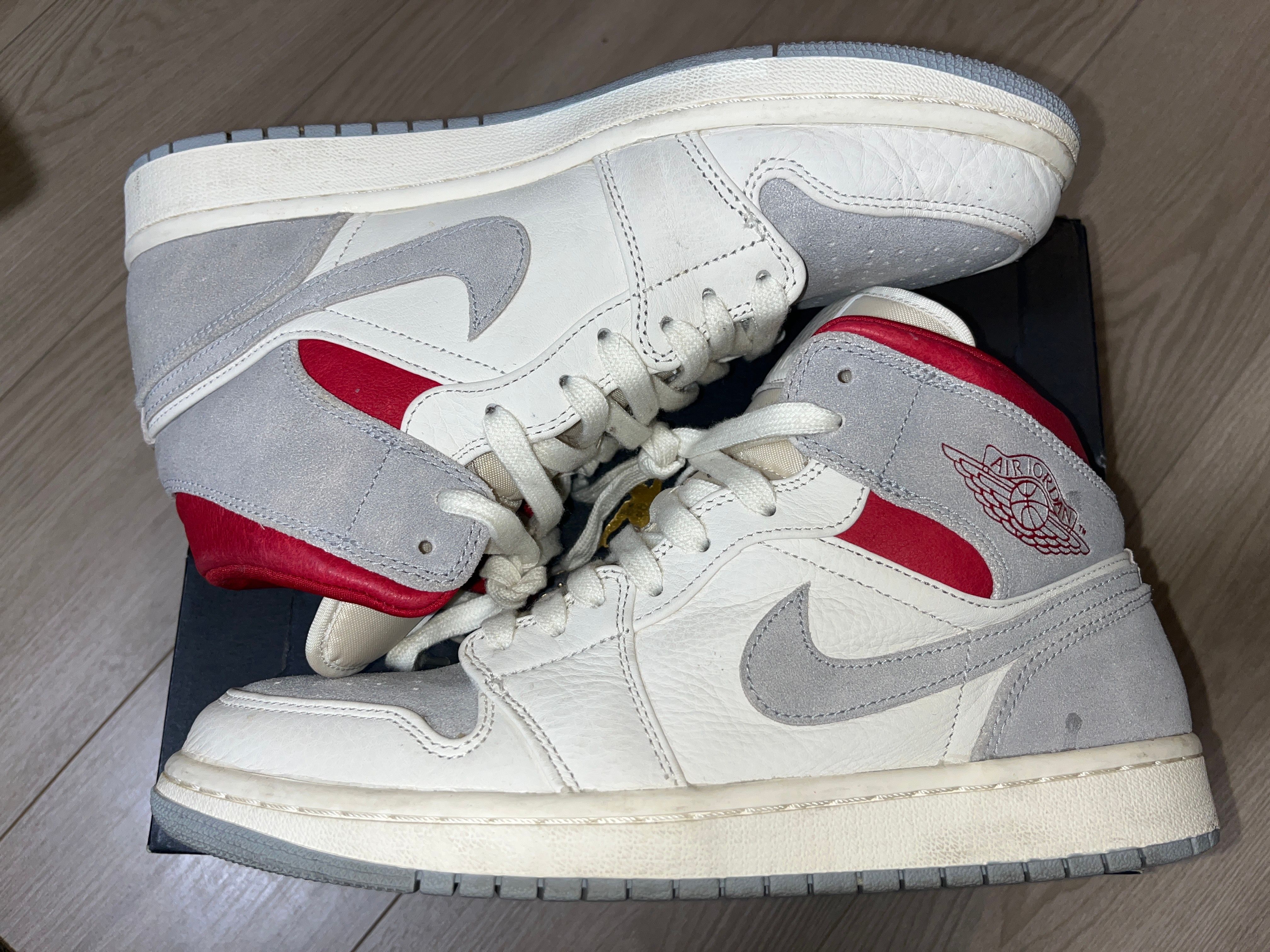 SNS×NIKE AIR JORDAN 1 MID "GREY/RED"