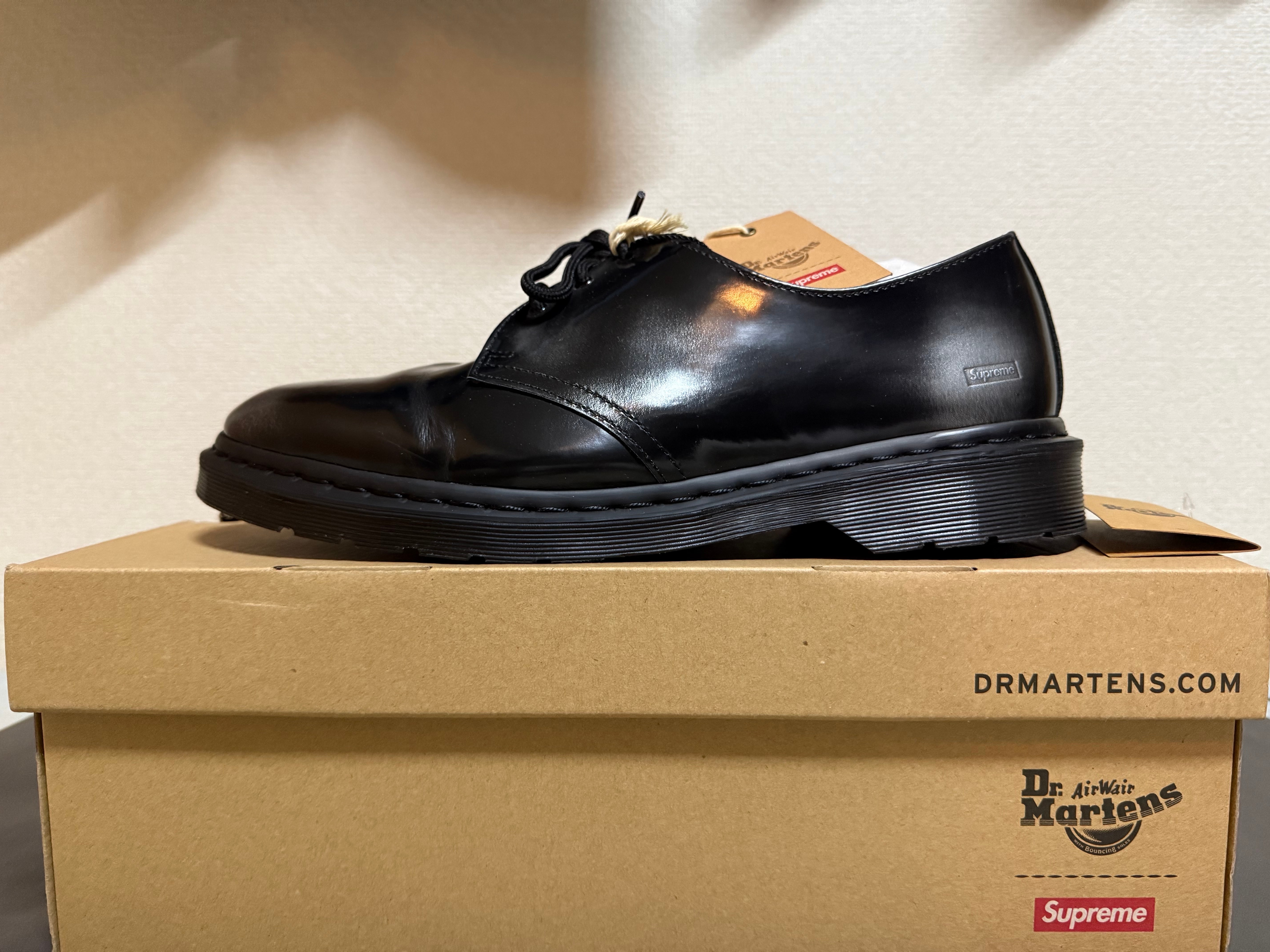 シュプリーム × ドクターマーチン 1461 3アイ シューズ 