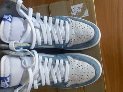 Nike Air Jordan 1 High OG "Hyper Royal"