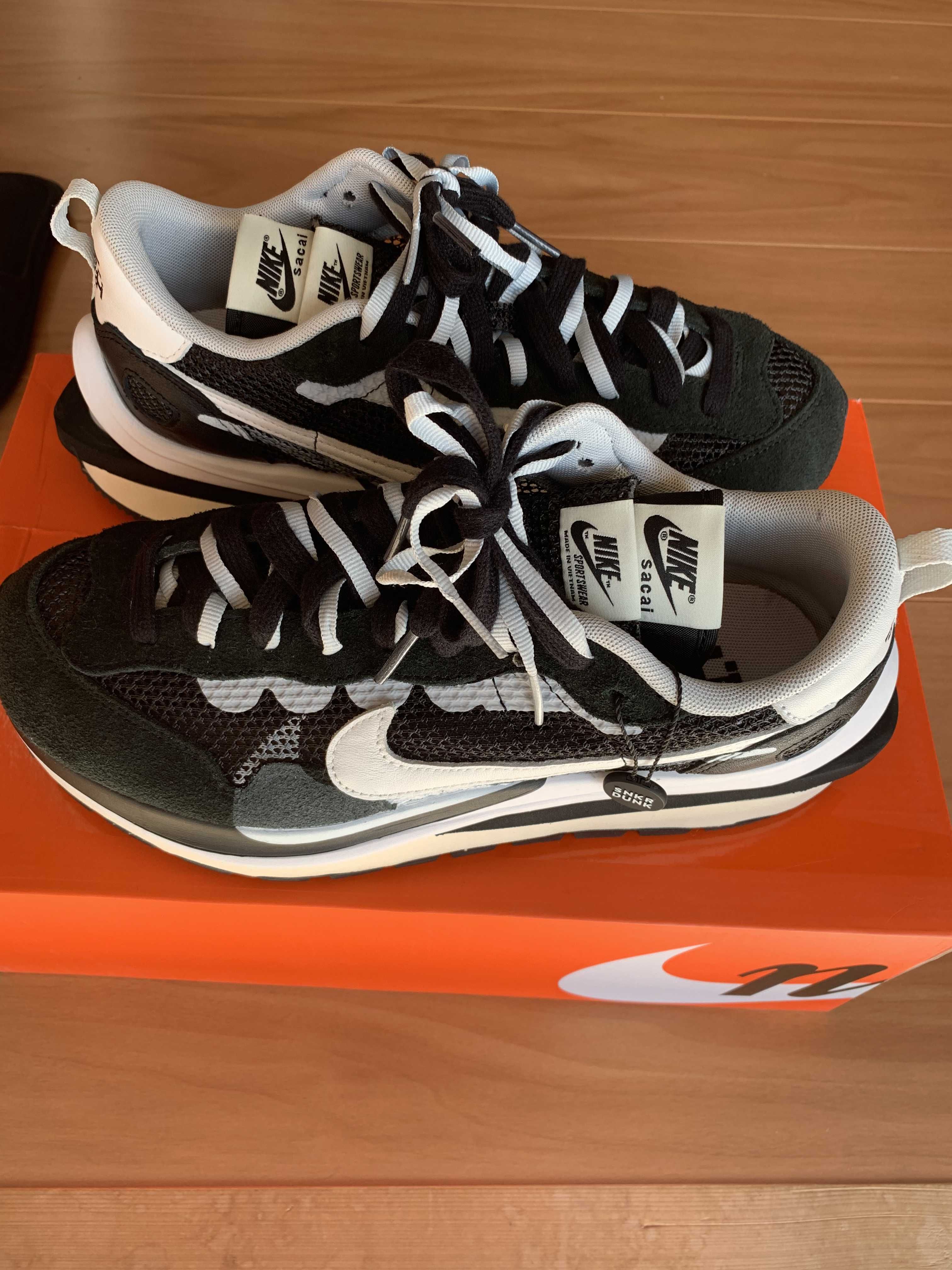 sacai × Nike Vapor Waffle "Black and White"