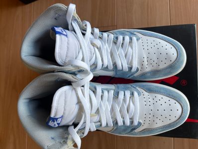 Nike Air Jordan 1 High OG "Hyper Royal"