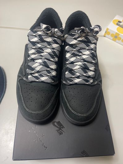 Travis Scott × Nike Air Jordan 1 Low OG SP "Black Phantom"