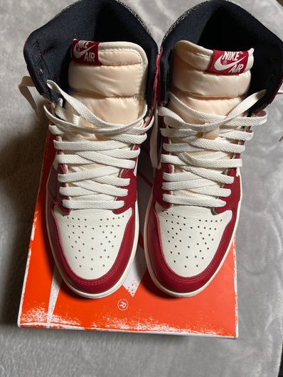 Nike Air Jordan 1 High OG "Lost & Found/Chicago"