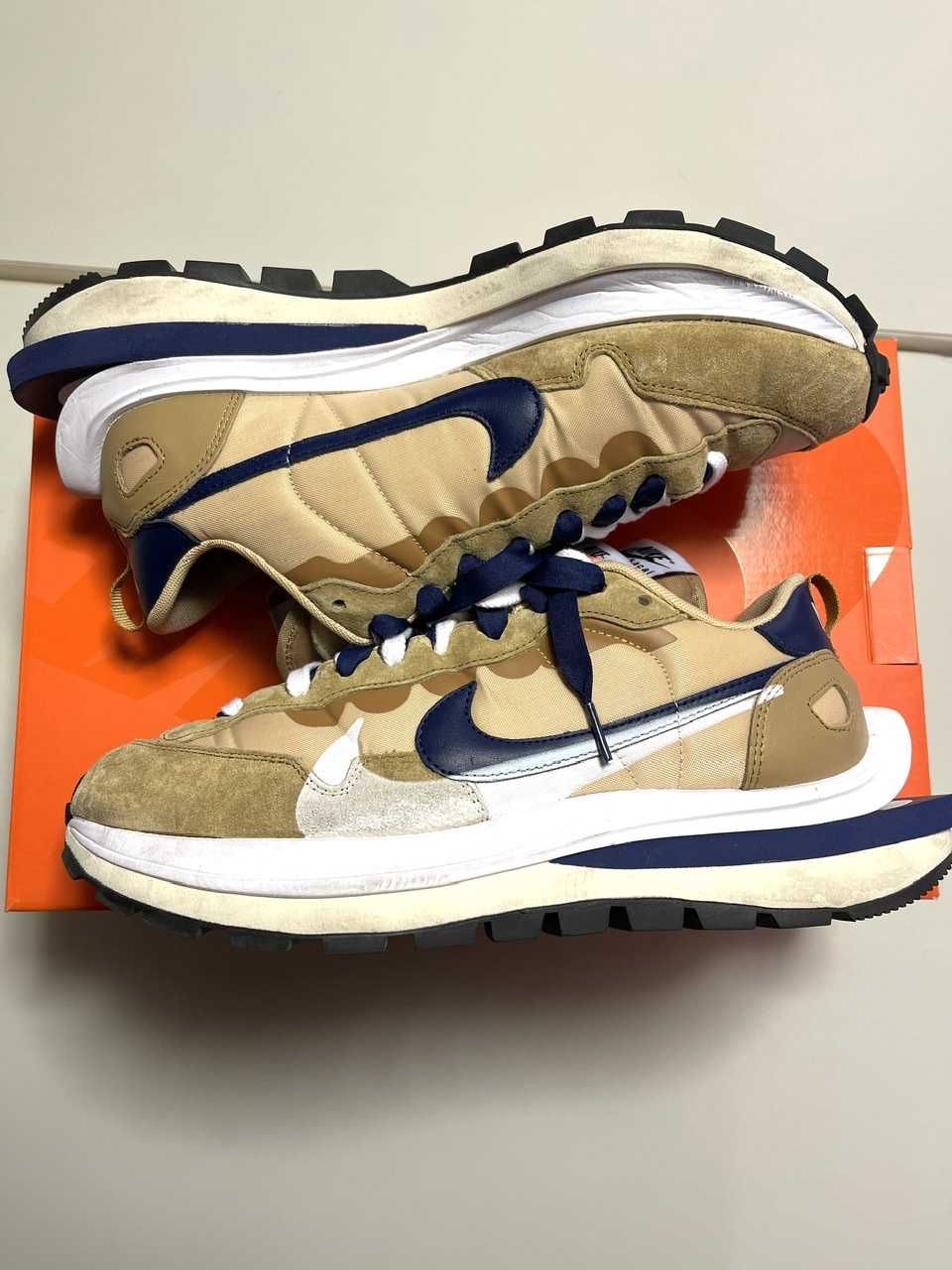 Sacai × Nike Vapor Waffle "Sesame And Blue Void"