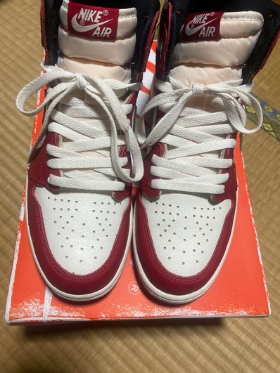 Nike Air Jordan 1 High OG "Lost & Found/Chicago"