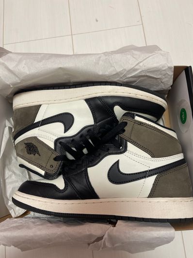 Nike GS Air Jordan 1 High OG "Sail/Dark Mocha/Black"