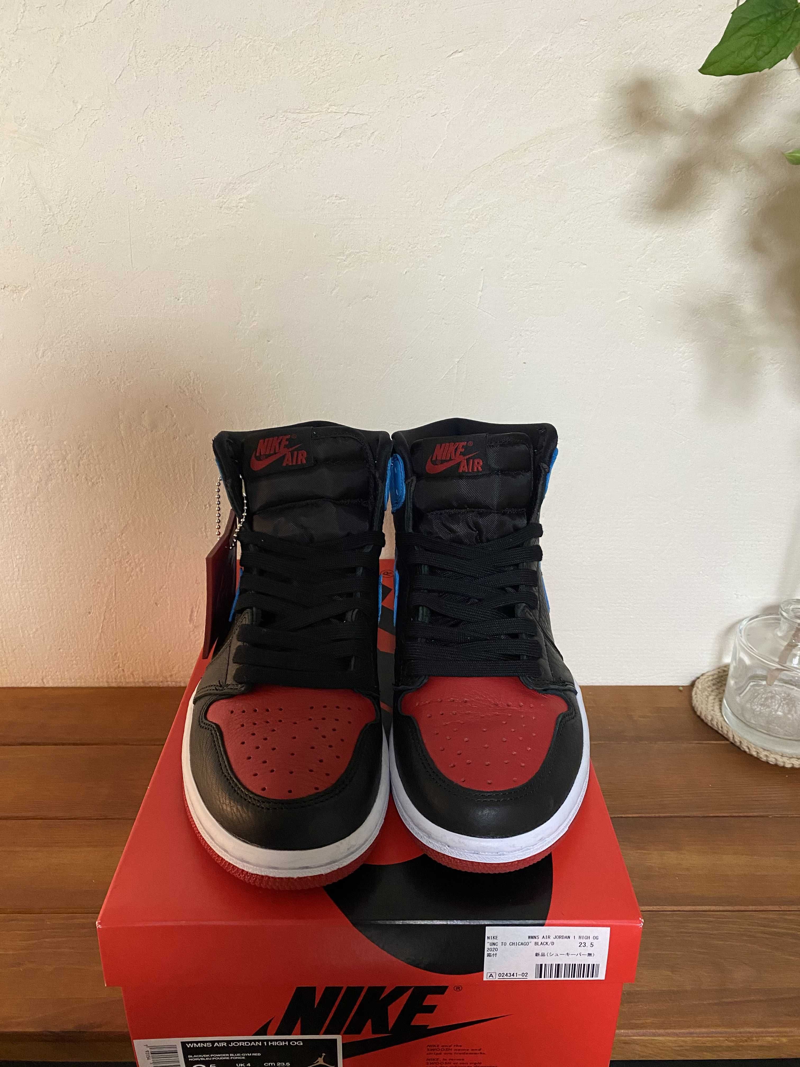 Nike Women's Air Jordan 1 High OG "UNC to Chicago"