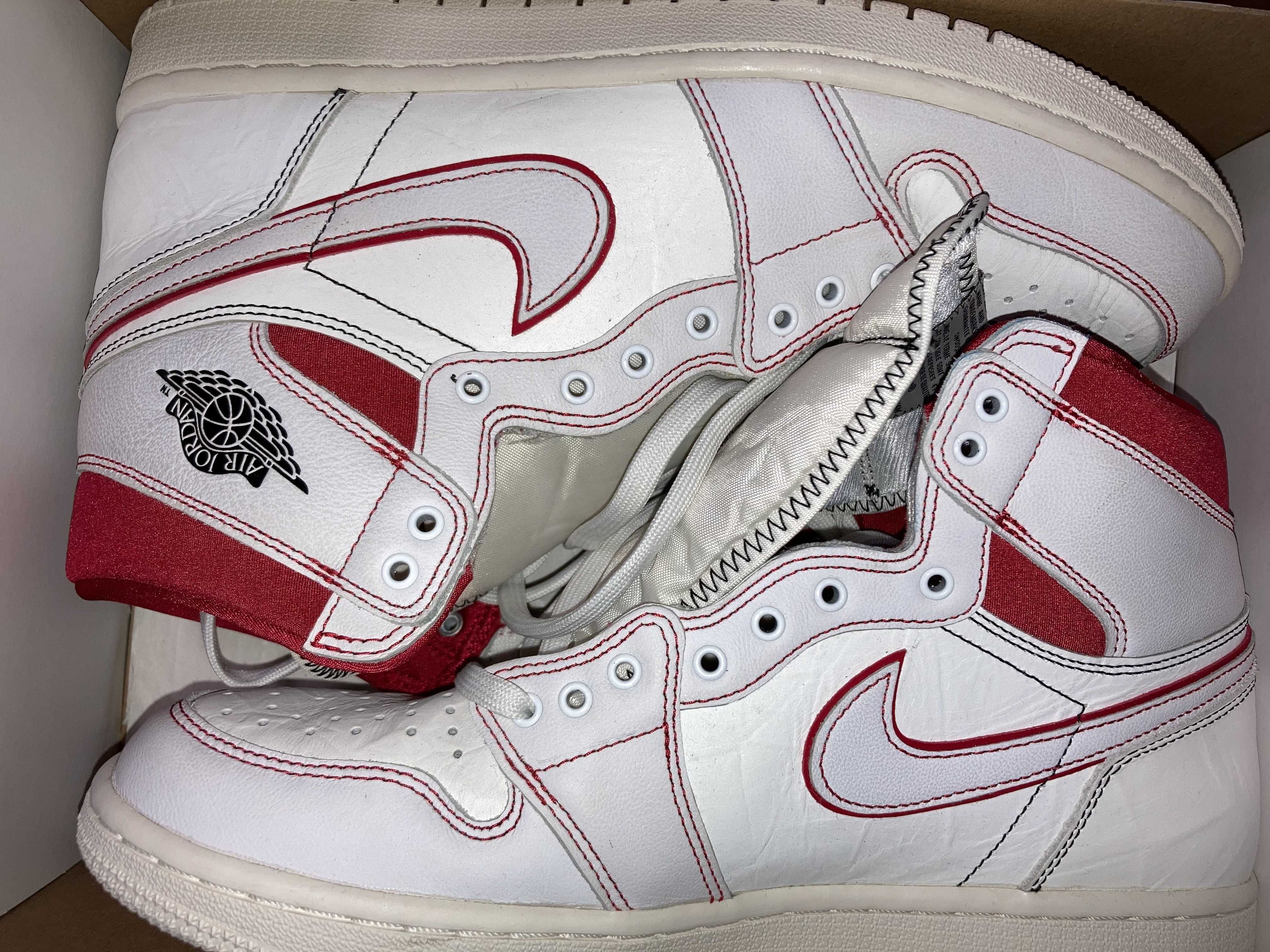 Nike Air Jordan 1 Retro High OG "Sail/University Red"     