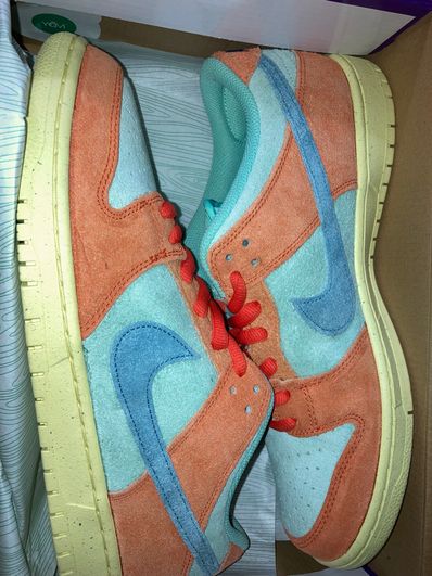 Nike SB Dunk Low Pro PRM "Orange and Emerald Rise"