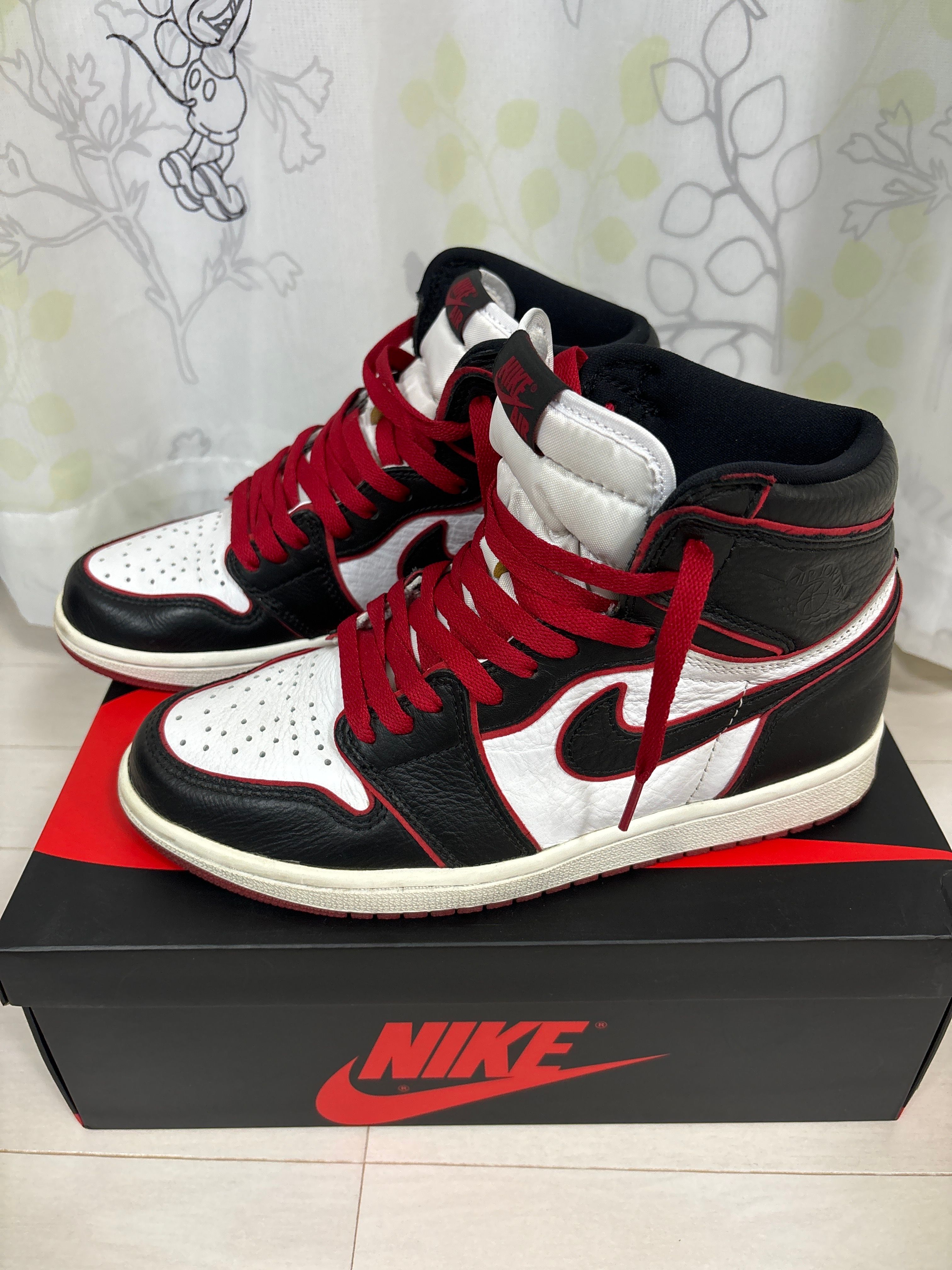 Nike Air Jordan 1 Retro High OG "Blood Line"   