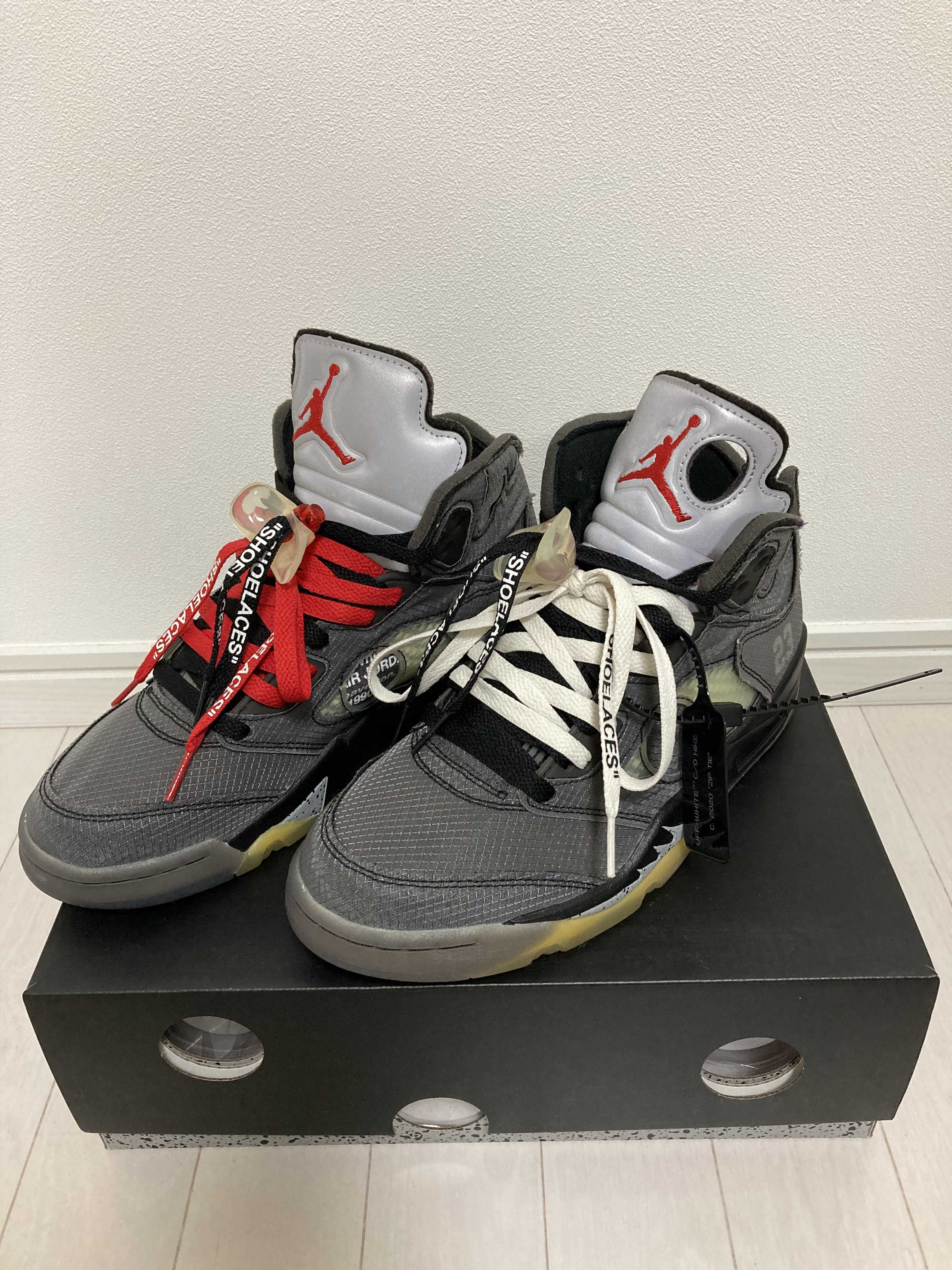 Off-White × Nike Air Jordan 5 "Black/Muslin/Fire Red"