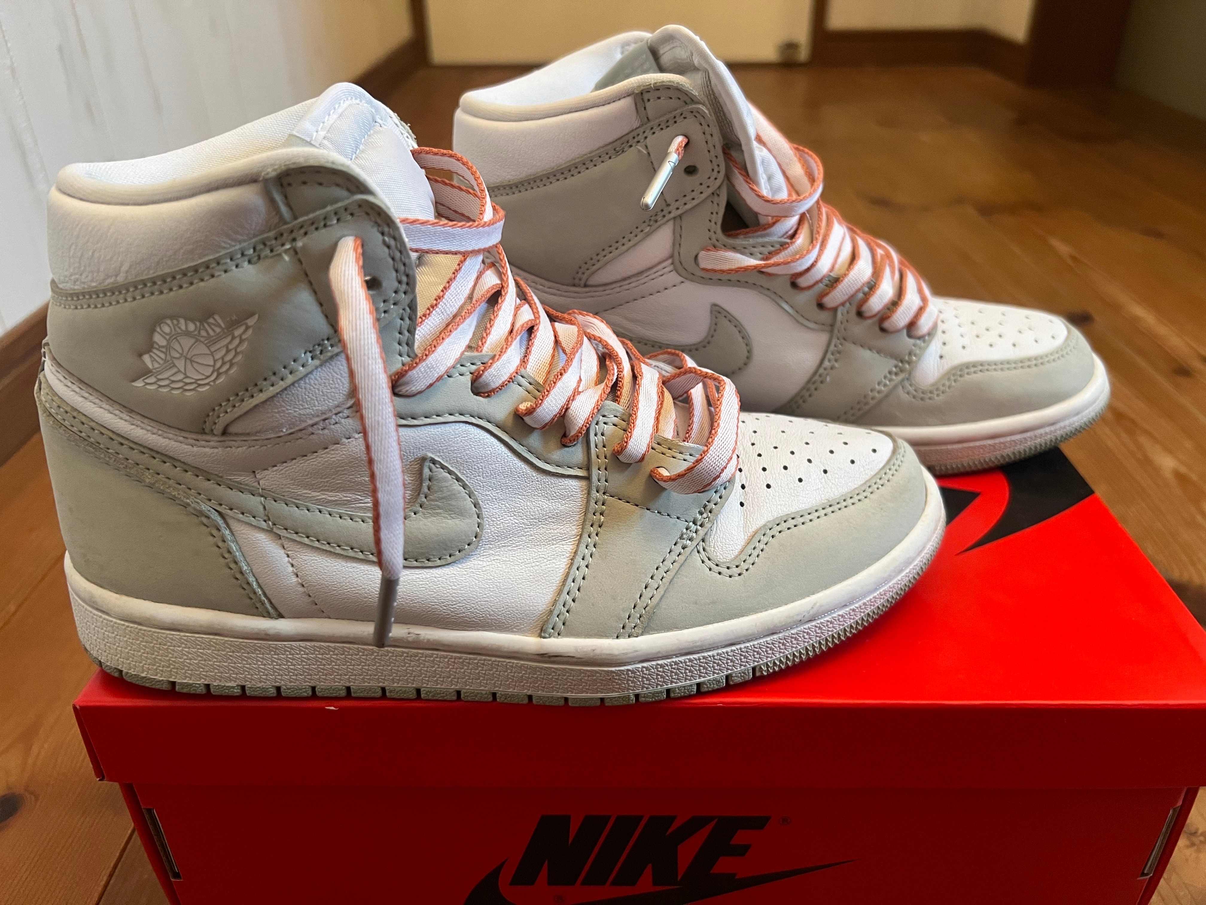 Nike Women's Air Jordan 1 High OG "Seafoam"
