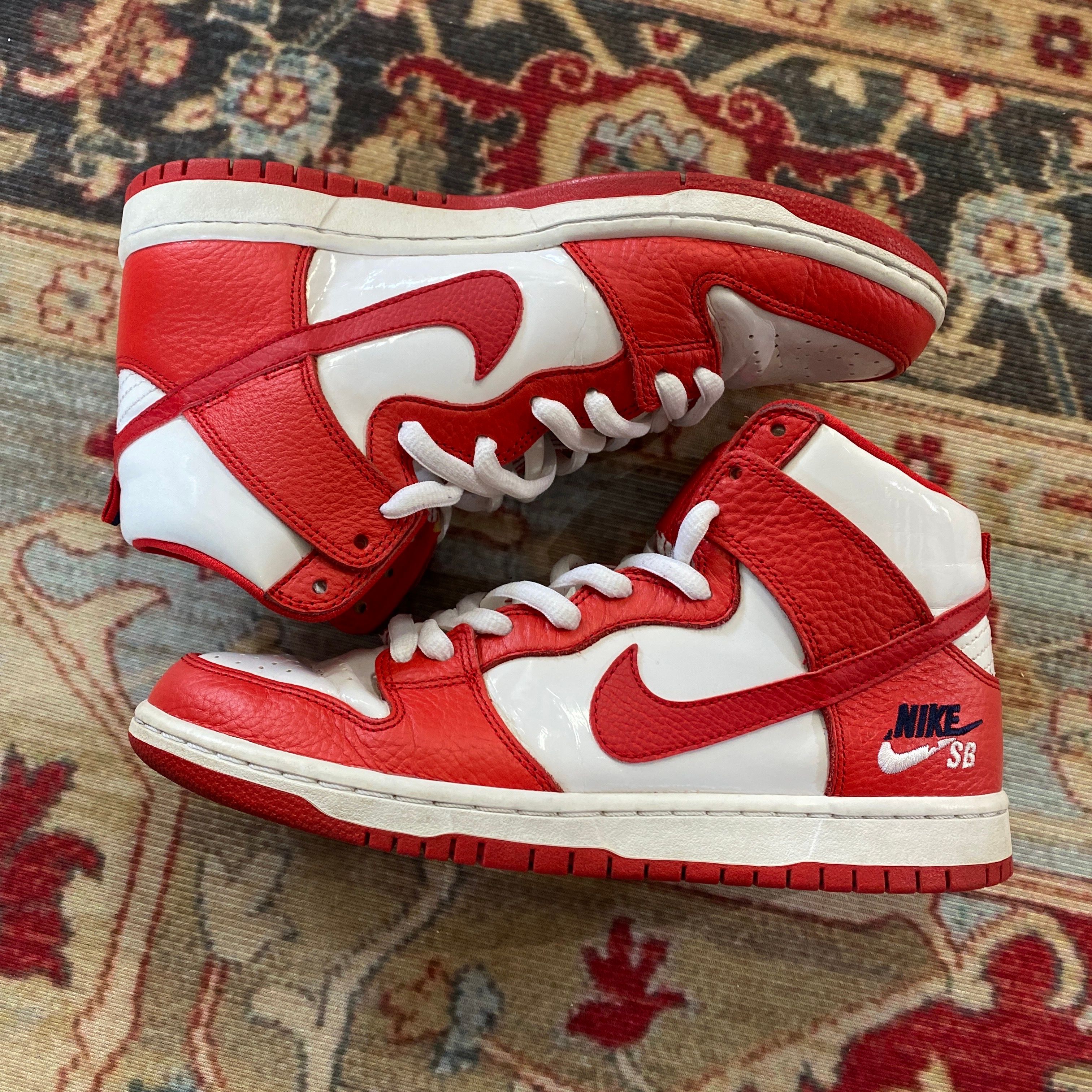 Nike SB Dunk High Pro Future Court "University Red"