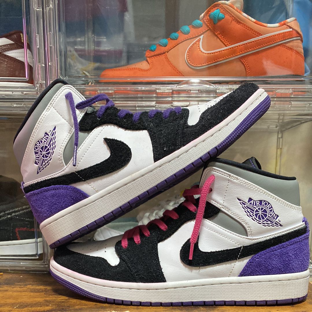 Nike Air Jordan 1 Mid "Purple"