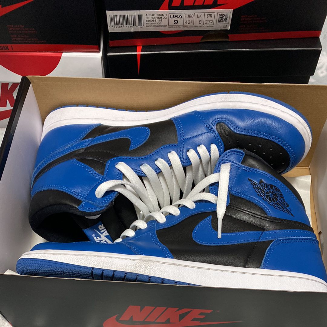 Nike Air Jordan 1 Retro High OG "Dark Marina Blue"