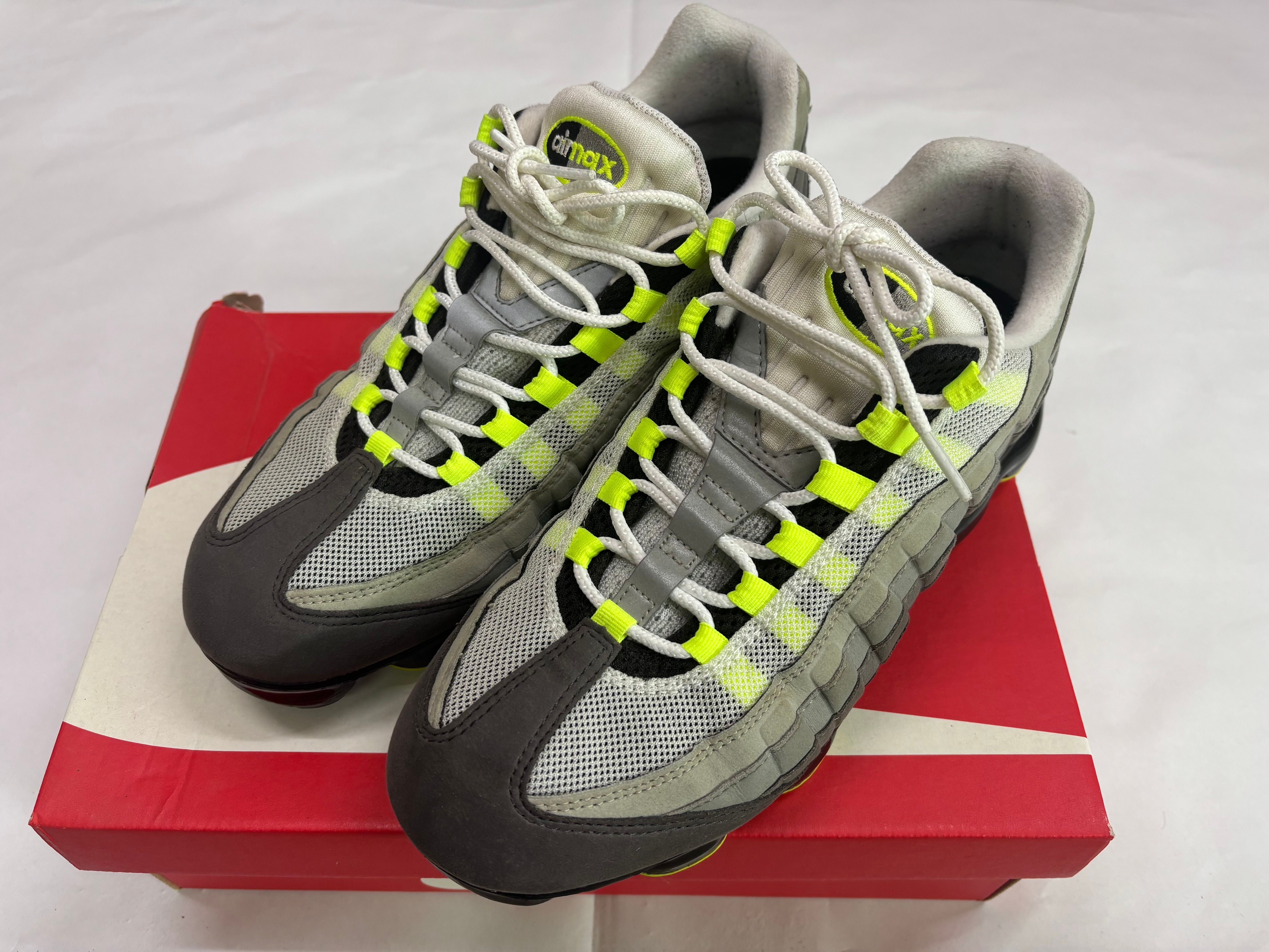 Nike Air Vapormax 95 "Neon"