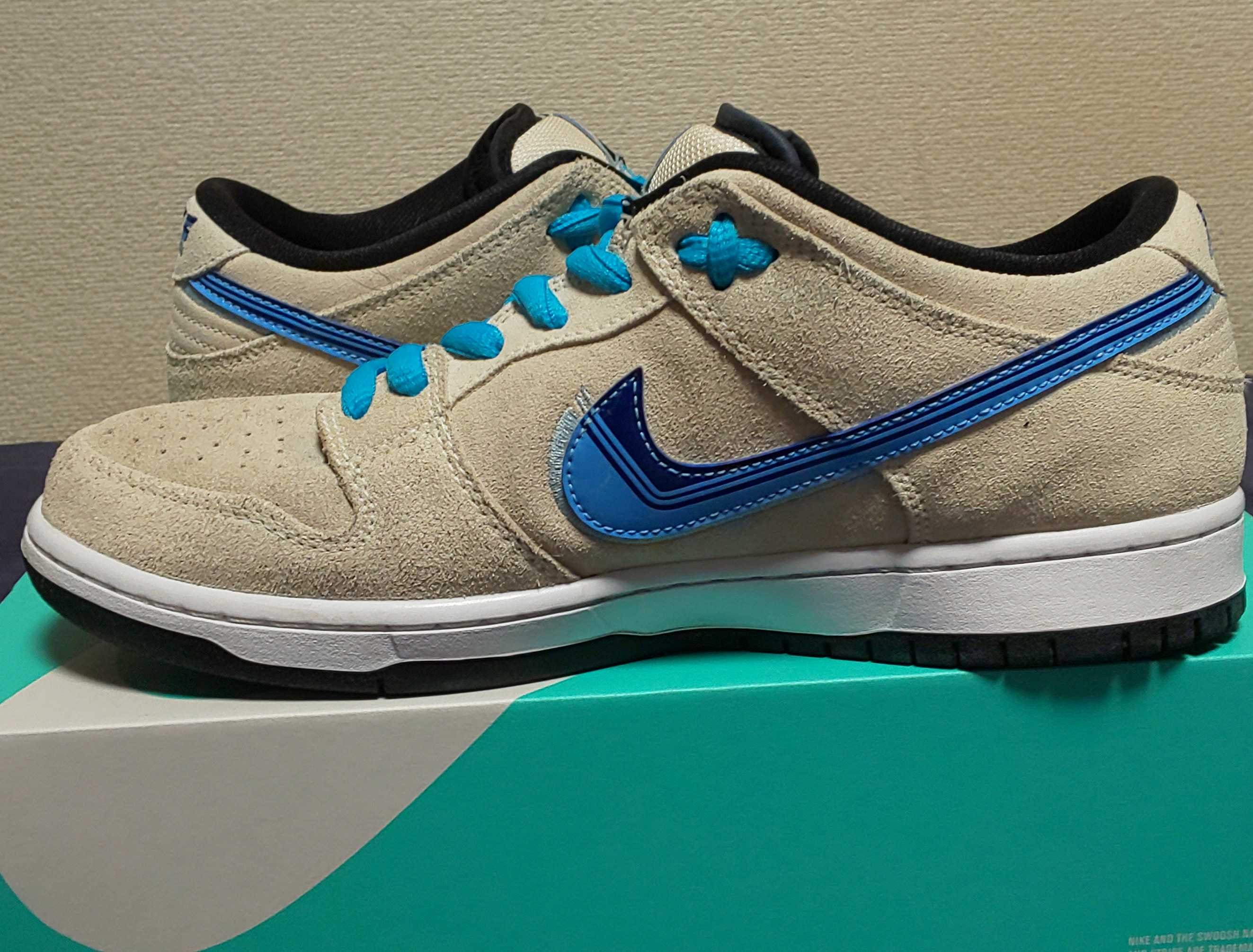 Nike SB Dunk Low "Light Cream"