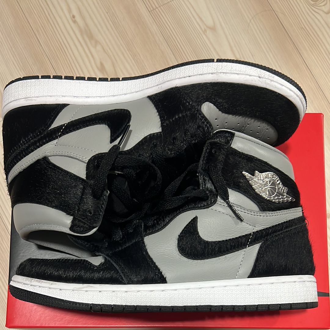 Nike Women's Air Jordan 1 Retro High OG "Medium Grey"