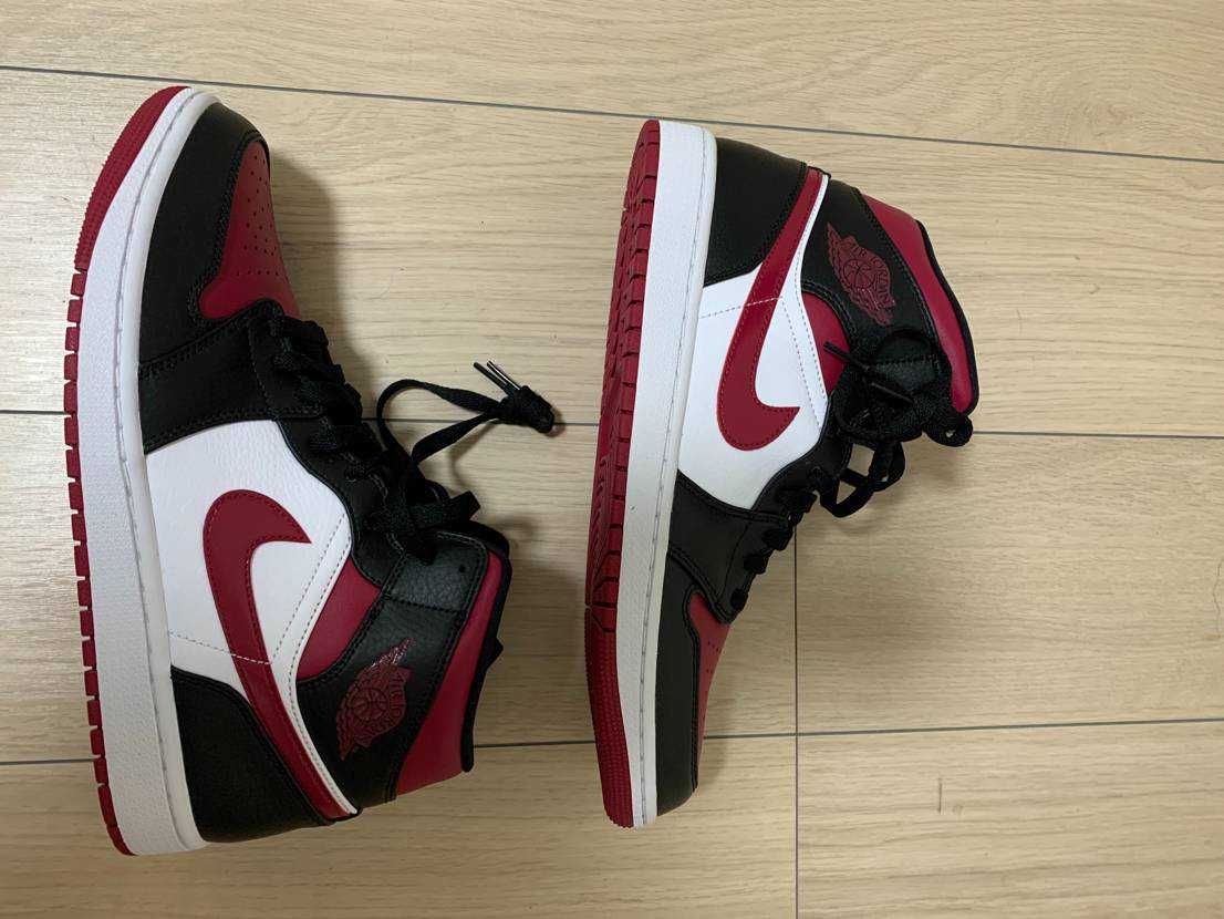 NIKE AIR JORDAN 1 MID "BLACK/RED/WHITE"