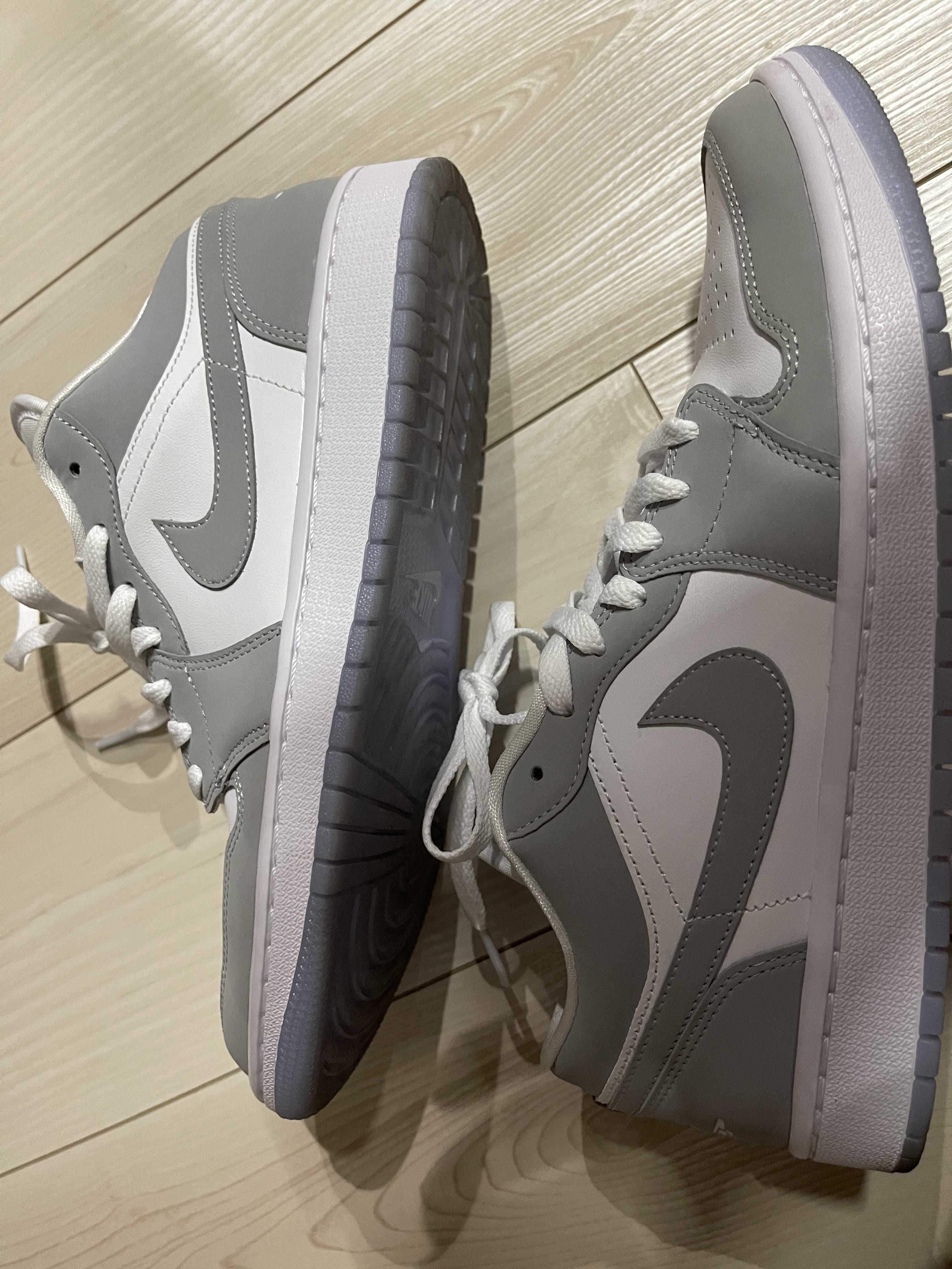 Nike Women's Air Jordan 1 Low "Wolf Grey"