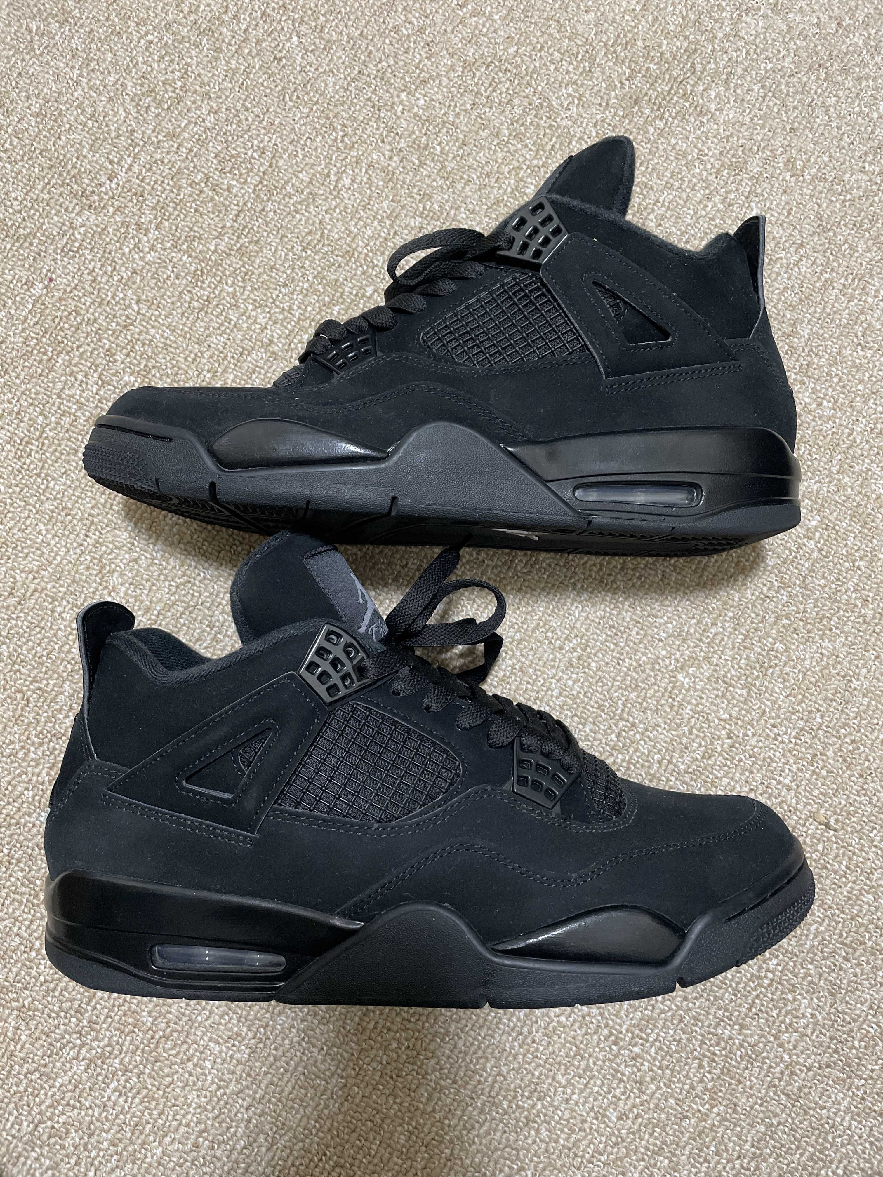 Nike Air Jordan 4 "Black Cat"