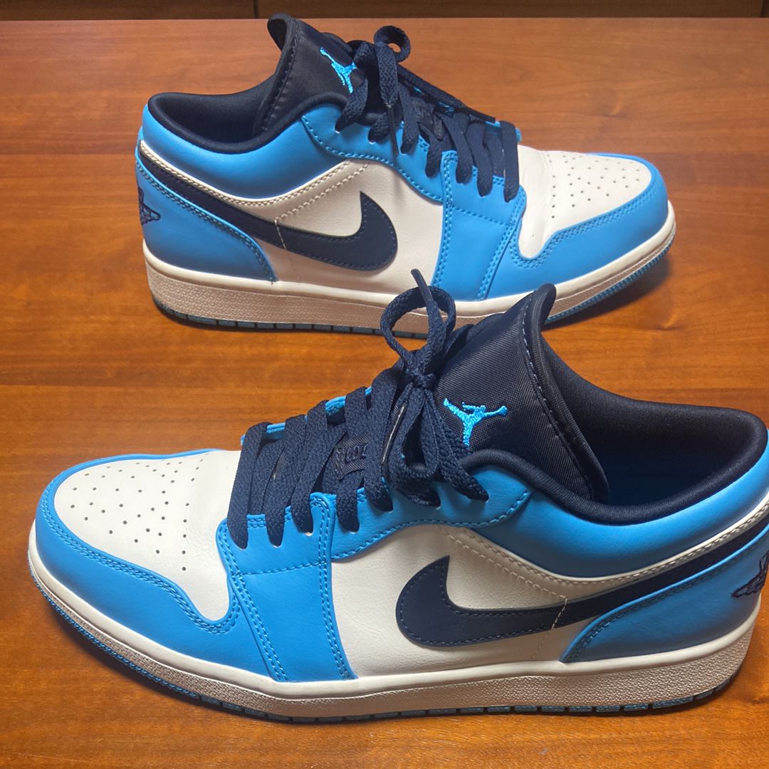 Nike Air Jordan 1 Low "University Blue"