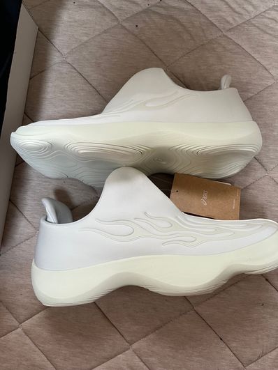 Asics One "White/White"