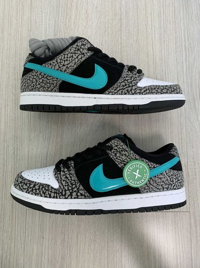 Nike SB Dunk Low "Elephant/Safari"