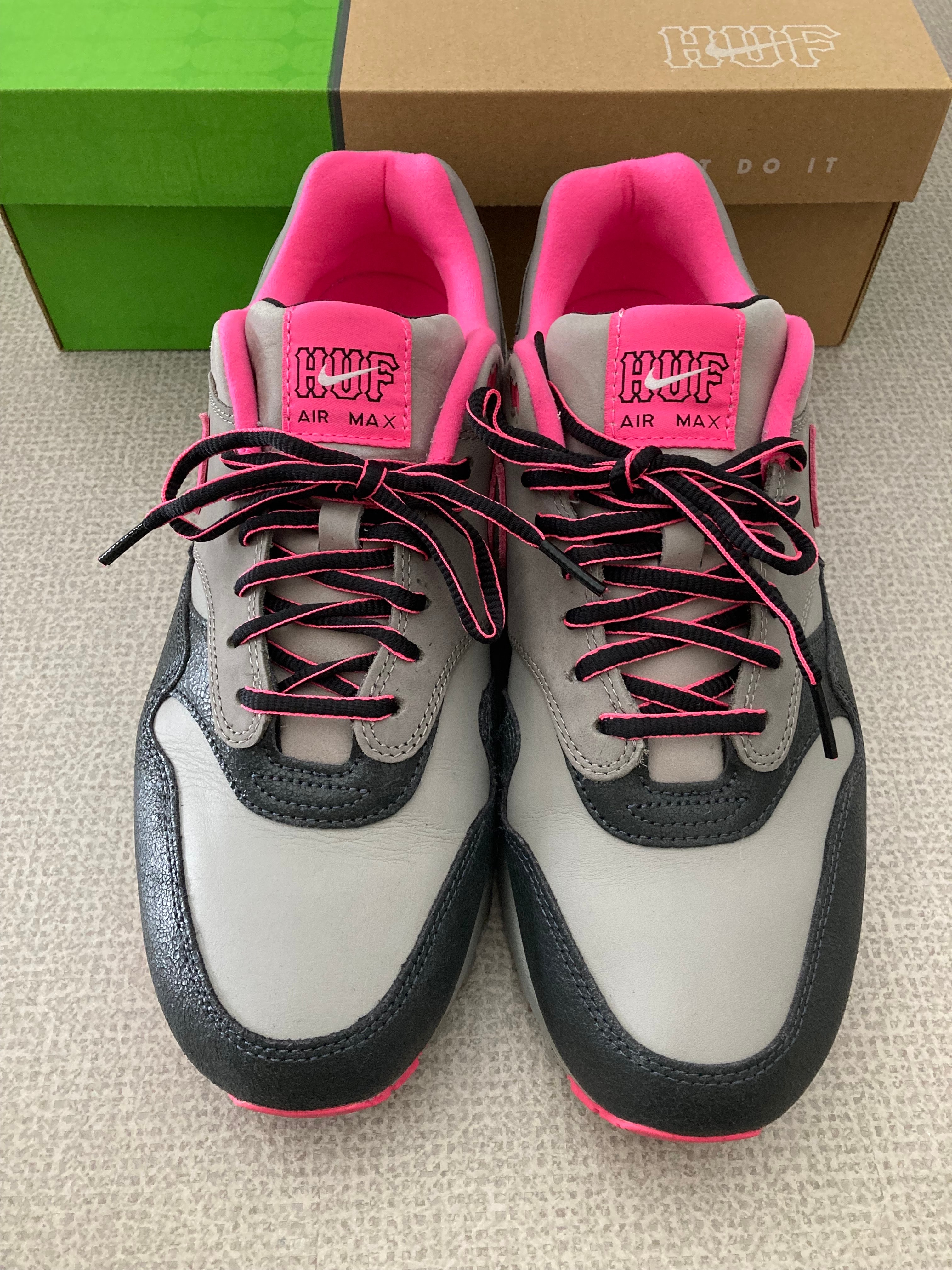 HUF × Nike Air Max 1 "Anthracite/Pink Pow"