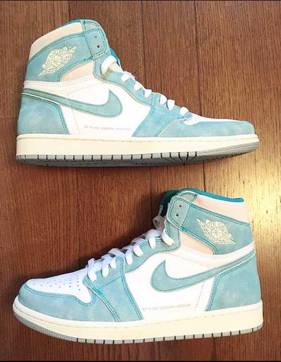 Nike Air Jordan 1 Retro High OG "Turbo Green"