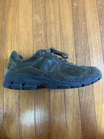 New Balance 2002R "Olive"