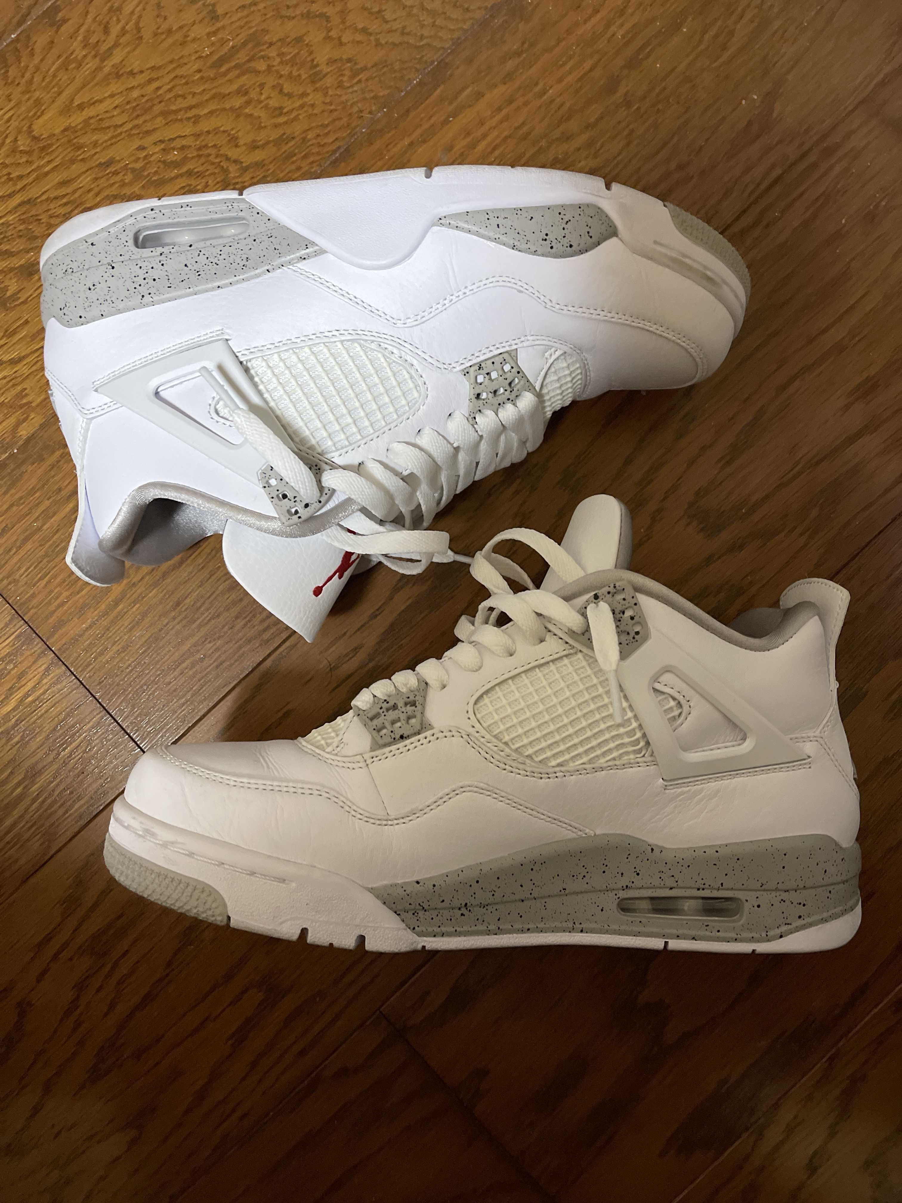 Nike Air Jordan 4 "Tech White"  