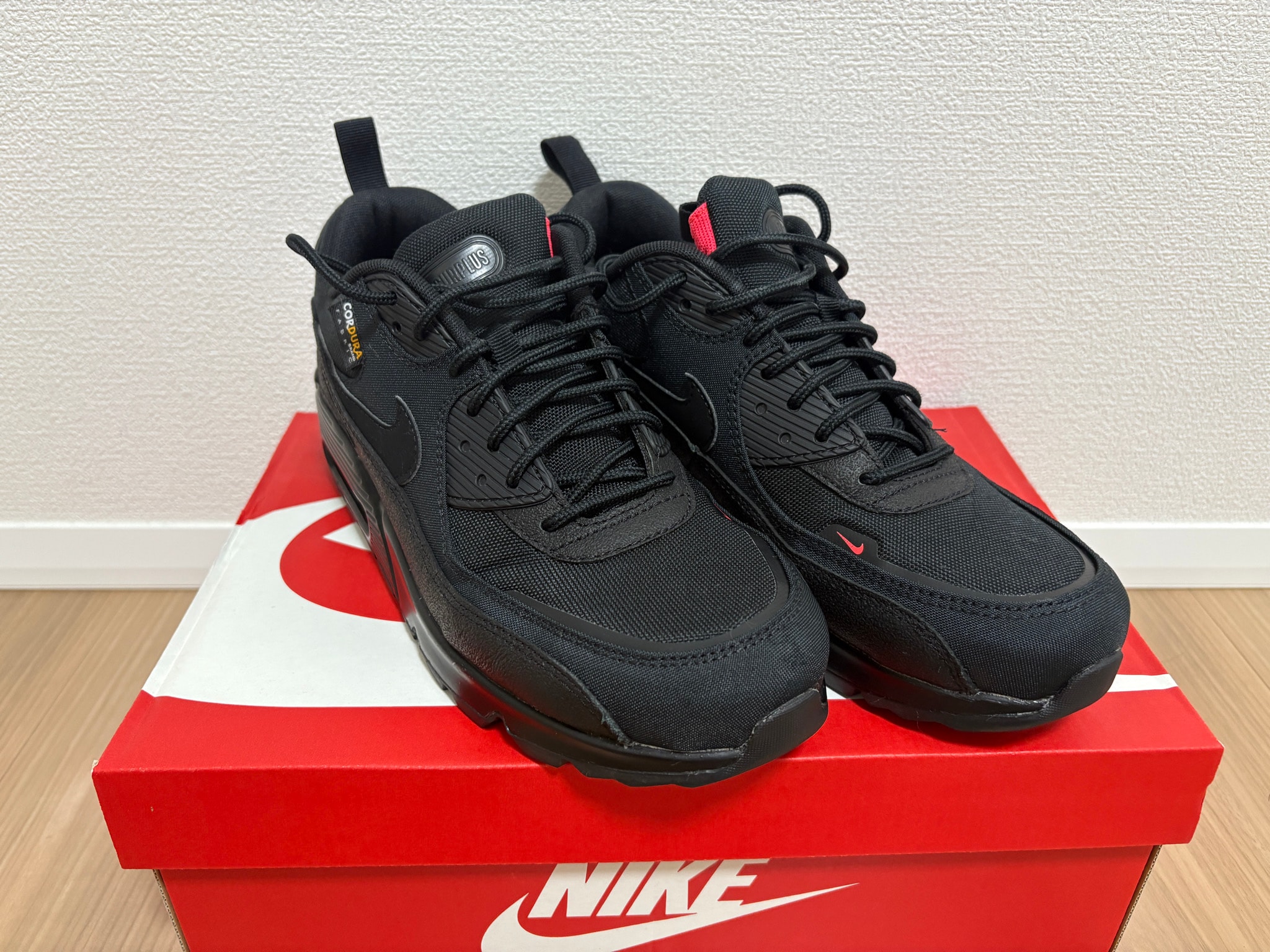 NIKE AIR MAX 90 SURPLUS "BLACK"