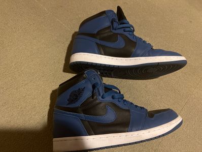 Nike Air Jordan 1 Retro High OG "Dark Marina Blue"